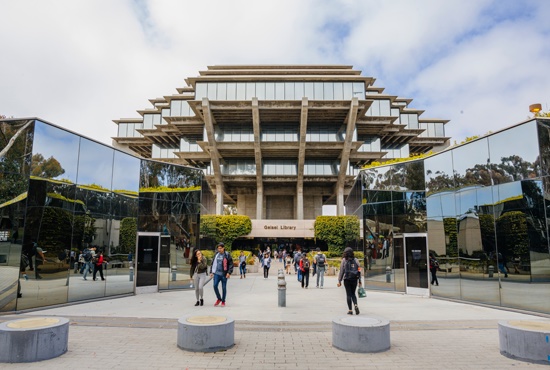 geisel-library-entrance-day